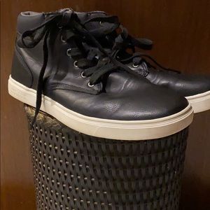 Perry Ellis Portfolio sneakers